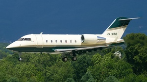 Photo of XA-GRB - Bombardier Challenger 604 operated by Aerolíneas de Tehuacán