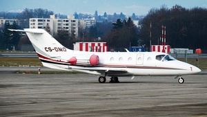 Photo of CS-DMQ - Hawker Beechcraft 400A operated by NetJets Europe