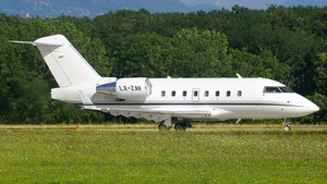 Photo of LX-ZAV - Bombardier Challenger 604 operated by Global Jet Luxembourg