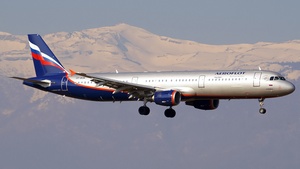 Photo of VP-BUM - Airbus A321-211 operated by Aeroflot