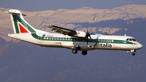 Photo of I-ATPM - ATR 72-500 operated by Alitalia Express