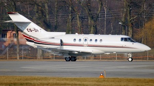 Photo of CS-DFZ - Hawker Beechcraft 800XP operated by NetJets Europe
