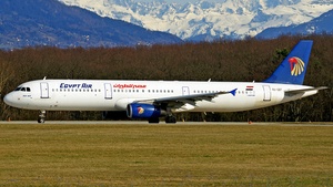 Photo of SU-GBT - Airbus A321-231 operated by Egyptair