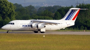 Photo of EI-CWC - British Aerospace 146-200 operated by Air France (opb CityJet)