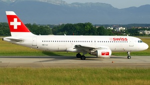 Photo of HB-IJJ - Airbus A320-214 operated by Swiss International Air Lines