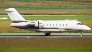 Photo of LX-FAZ - Bombardier Challenger 604 operated by Global Jet Luxembourg