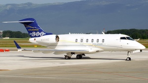 Photo of N300BZ - Bombardier Challenger 350 operated by Bozzuto's