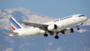 Photo of F-GHQK - Airbus A320-211 operated by Air France