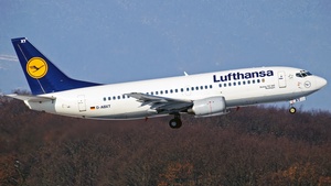 Photo of D-ABXT - Boeing 737-330 operated by Lufthansa
