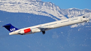 Photo of LN-ROM - McDonnell Douglas MD-81 operated by SAS Scandinavian Airlines