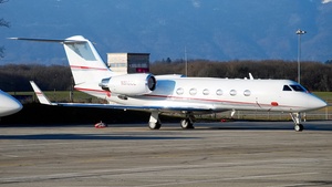Photo of N918CC - Gulfstream GIV-SP operated by Private