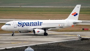 Photo of EC-IZK - Airbus A320-232 operated by Spanair