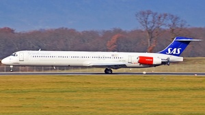 Photo of OY-KHC - McDonnell Douglas MD-82 operated by SAS Scandinavian Airlines