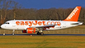 Photo of G-EZED - Airbus A319-111 operated by easyJet