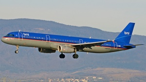 Photo of G-MIDK - Airbus A321-231 operated by bmi British Midland