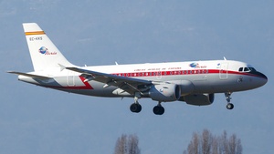 Photo of EC-KKS - Airbus A319-111 operated by Iberia