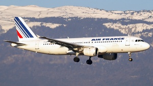 Photo of F-GFKK - Airbus A320-211 operated by Air France