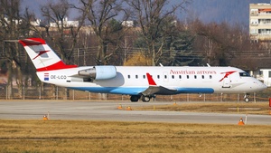 Photo of OE-LCO - Bombardier CRJ-200LR operated by Austrian Arrows (opb Tyrolean Airways)