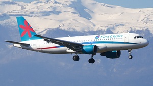 Photo of G-OOAU - Airbus A320-214 operated by First Choice Airways
