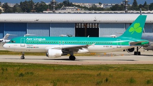Photo of EI-DEH - Airbus A320-214 operated by Aer Lingus