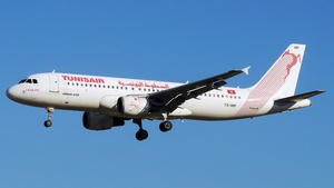Photo of TS-IMP - Airbus A320-211 operated by Tunisair