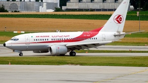 Photo of 7T-VJT - Boeing 737-6D6 operated by Air Algérie
