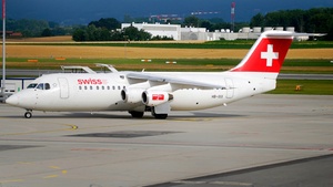 Photo of HB-IXX - British Aerospace Avro RJ100 operated by Swiss International Air Lines