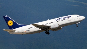 Photo of D-ABEA - Boeing 737-330 operated by Lufthansa