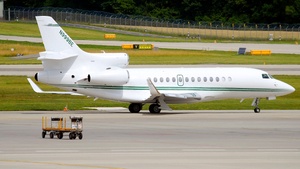 Photo of N999BE - Dassault Falcon 7X operated by Formula One Management