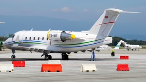 Photo of Bombardier Challenger 604 - Geneva