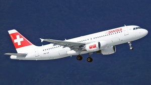 Photo of HB-IJE - Airbus A320-214 operated by Swissair