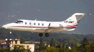 Photo of CS-DMT - Hawker Beechcraft 400XP operated by NetJets Europe