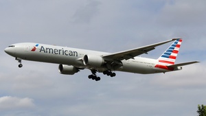 Photo with serial 31546 - Boeing 777-323(ER)