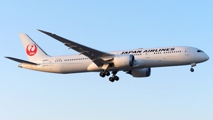 Photo of JA882J - Boeing 787-9 Dreamliner operated by Japan Airlines