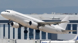 Photo of ER-00010 - Airbus A320-214 operated by FlyOne