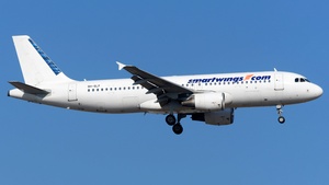 Photo with serial 3361 - Airbus A320-214