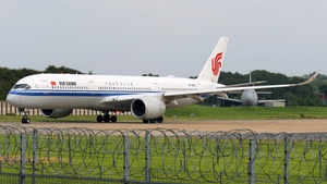 Photo of B-32D3 - Airbus A350-941 operated by Air China