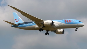 Photo of G-TUIH - Boeing 787-8 Dreamliner operated by TUI Airways