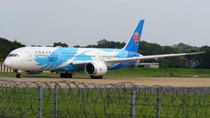 Photo of B-20EL - Boeing 787-9 Dreamliner operated by China Southern Airlines