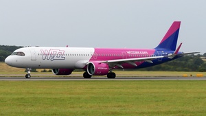 Photo of HA-LGP - Airbus A321-271NX operated by Wizz Air