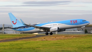 Photo of G-TUKT - Boeing 737-8JP operated by TUI Airways