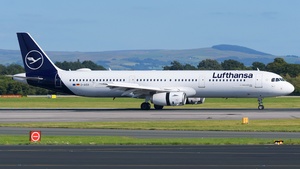 Photo of D-AISX - Airbus A321-231 operated by Lufthansa