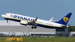 Photo of EI-IJW - Boeing 737 MAX 8-200 operated by Ryanair