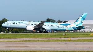 Photo of A6-BMH - Boeing 787-10 Dreamliner operated by Etihad Airways
