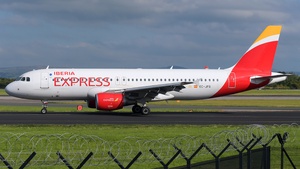 Photo of EC-JFG - Airbus A320-214 operated by Iberia Express