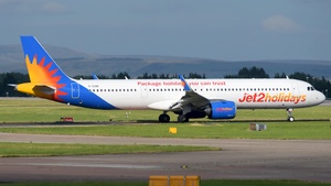 Photo of G-SUNE - Airbus A321-251NX operated by Jet2