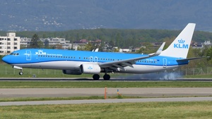 Photo of PH-BXS - Boeing 737-9K2 operated by KLM Royal Dutch Airlines
