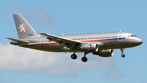 Photo of 3085 - Airbus A319-115(CJ) operated by Czech Air Force