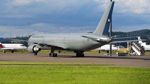 Photo of 985 - Boeing 767-3Y0(ER) operated by Chilean Air Force