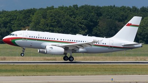 Photo of A4O-AJ - Airbus A319-133(CJ) operated by Oman Royal Flight
